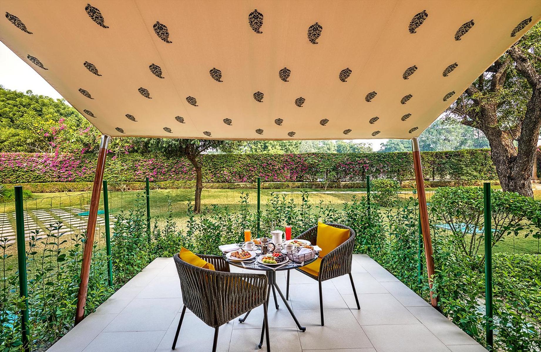 Hotel Trident Agra Agra  Zewnętrze zdjęcie The Lake Lounge
