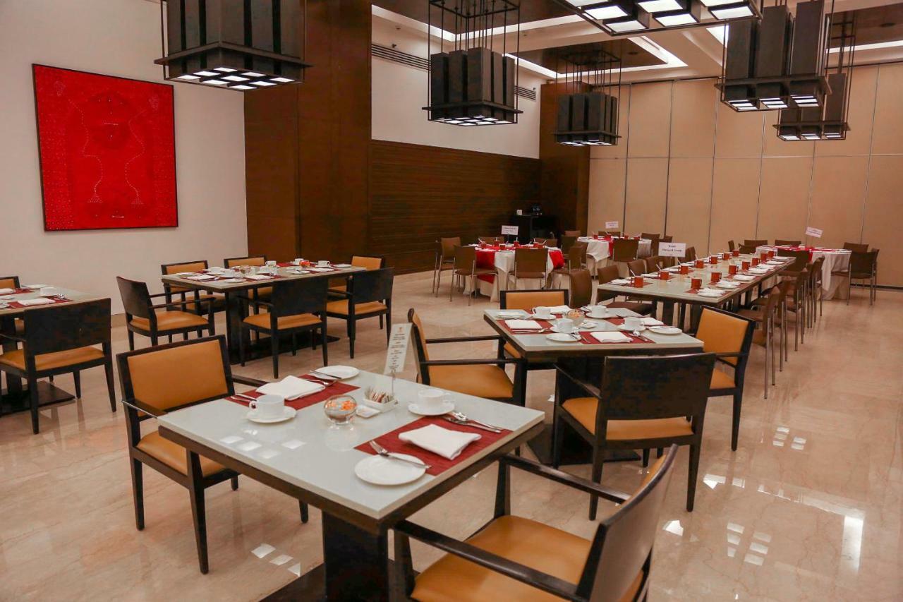 Hotel Trident Agra Agra  Zewnętrze zdjęcie The restaurant